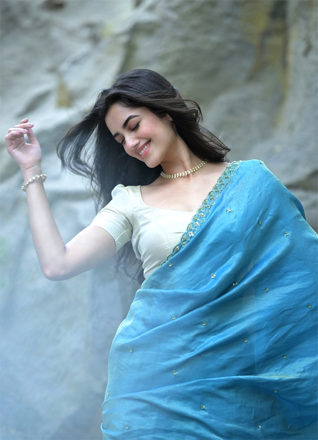 Actress Bhagyashri Borse Latest Beautiful Photos4