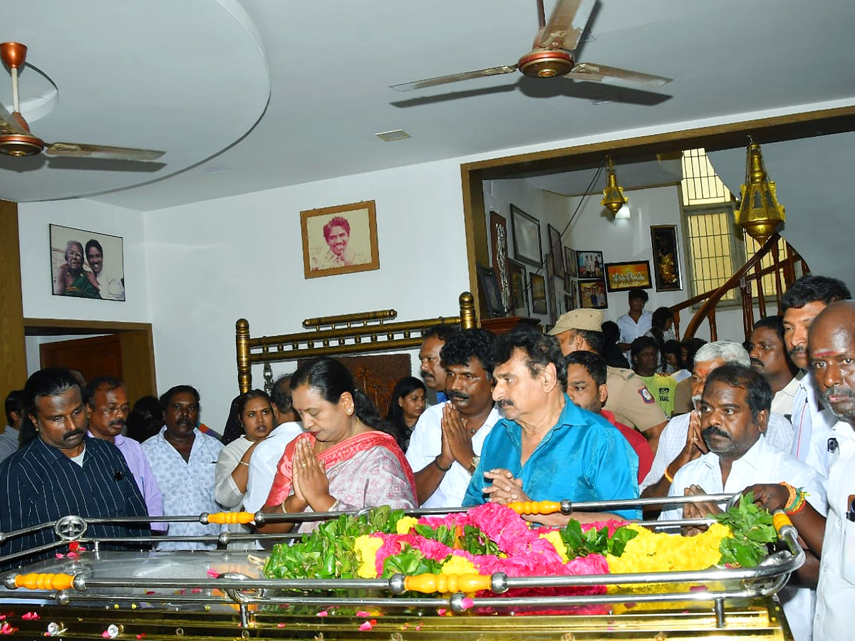 Tributes Pour In from Film Celebrities to Legendary Director Bharathiraja Photos6
