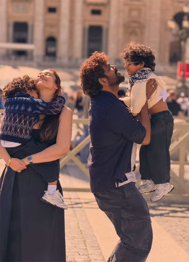 Nayanthara And Vignesh Shivan Wedding Anniversary Viral Photos13