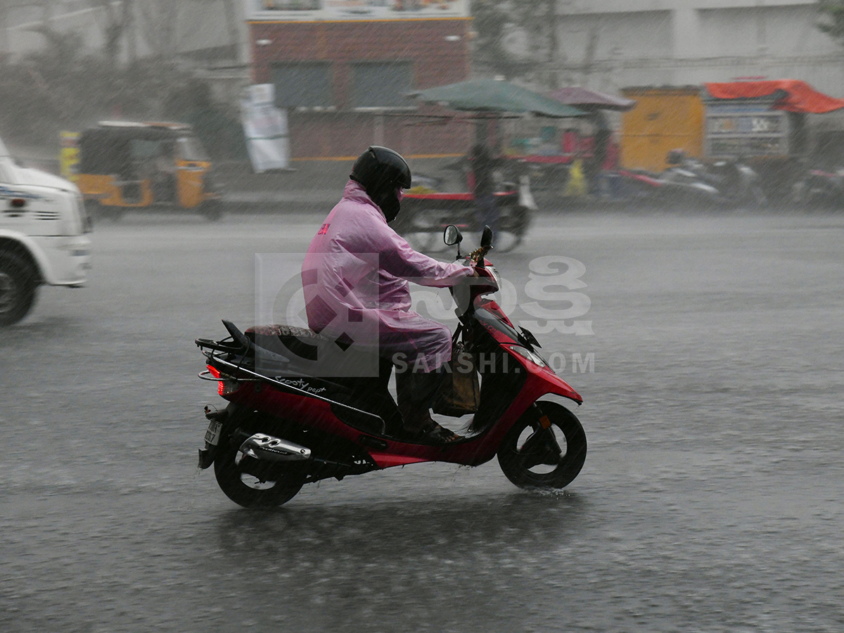 Today Heavy Rains In Hyderabad HD Photos10