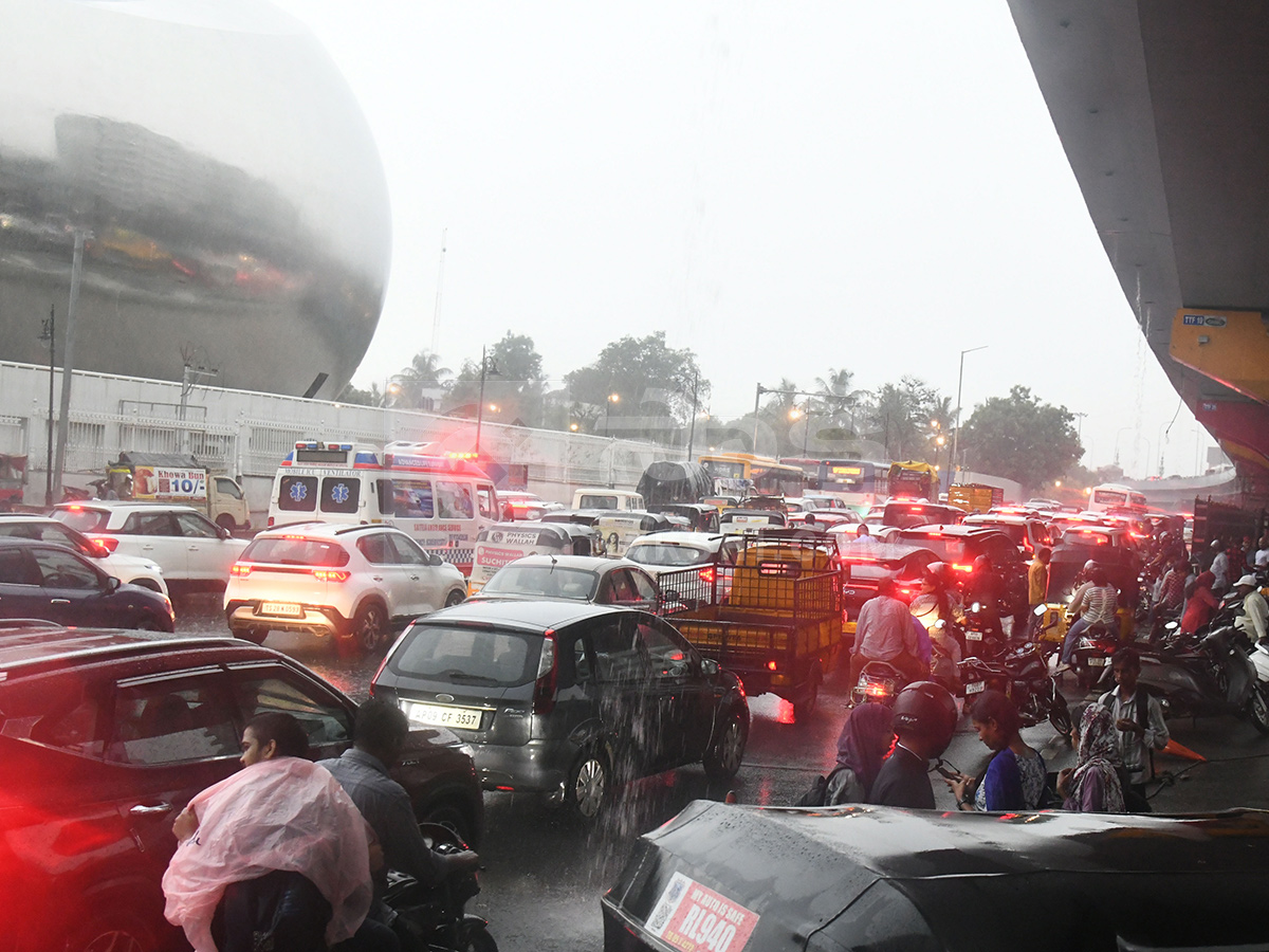 Today Heavy Rains In Hyderabad HD Photos20