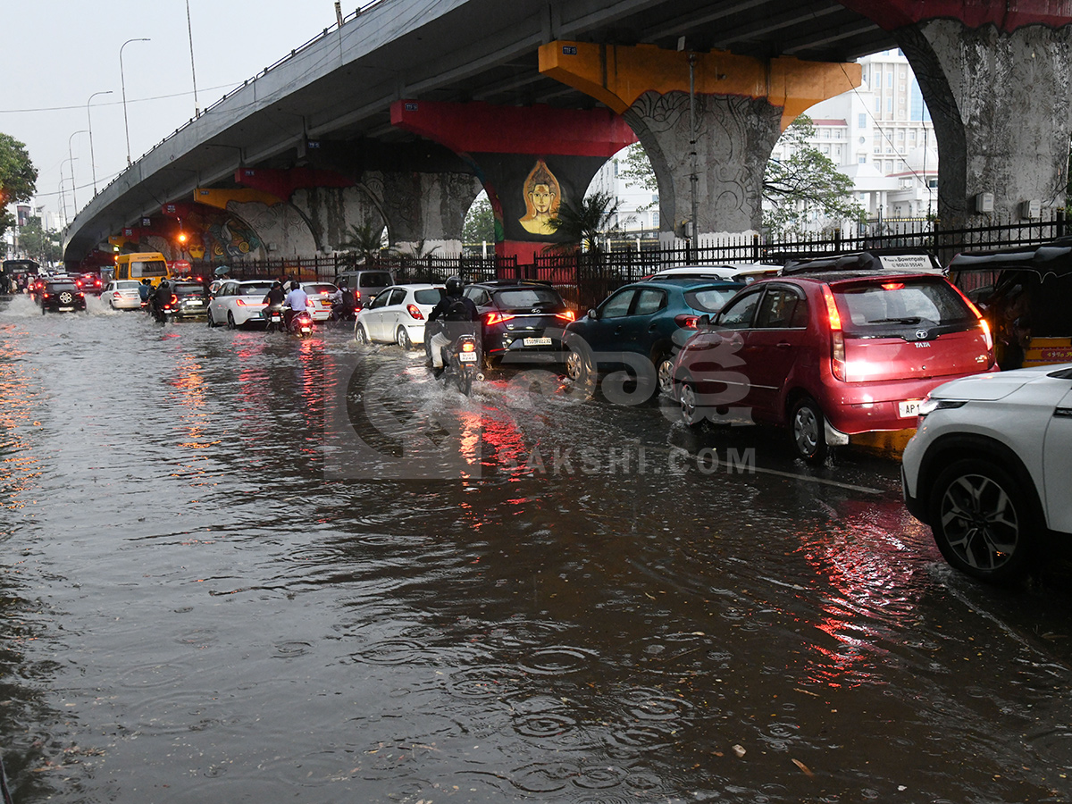Today Heavy Rains In Hyderabad HD Photos36