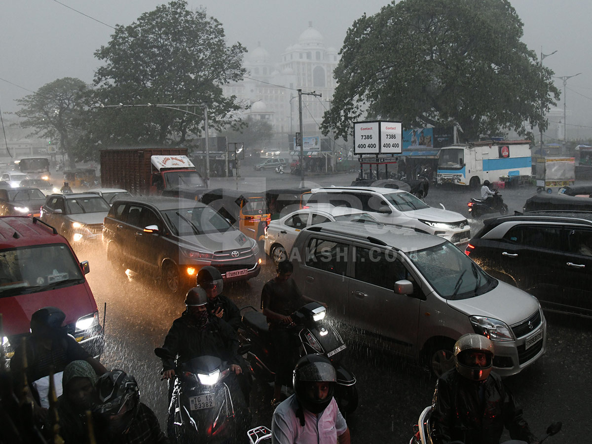 Today Heavy Rains In Hyderabad HD Photos6
