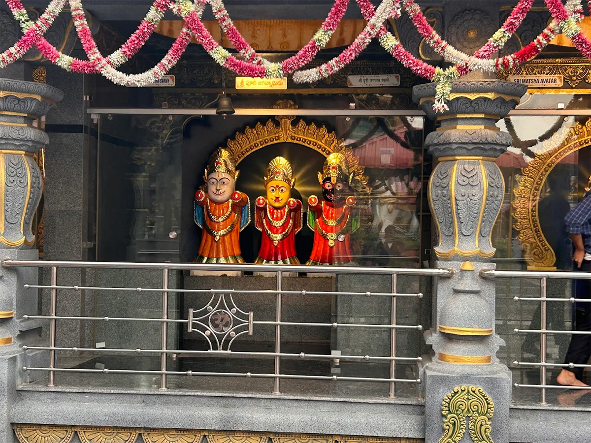 Devotional : Mahakaleshwar Temple 2nd Ujjain Rajahmundry HD Photos 21