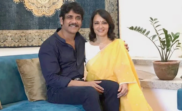 Nagarjuna And Amala akkineni 34th wedding Anniversary Photos7