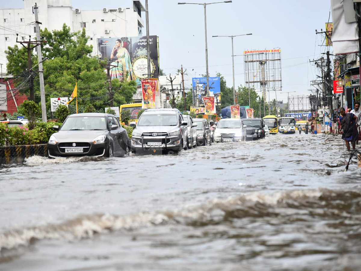 Today Rains In Vijayawada HD Photos26