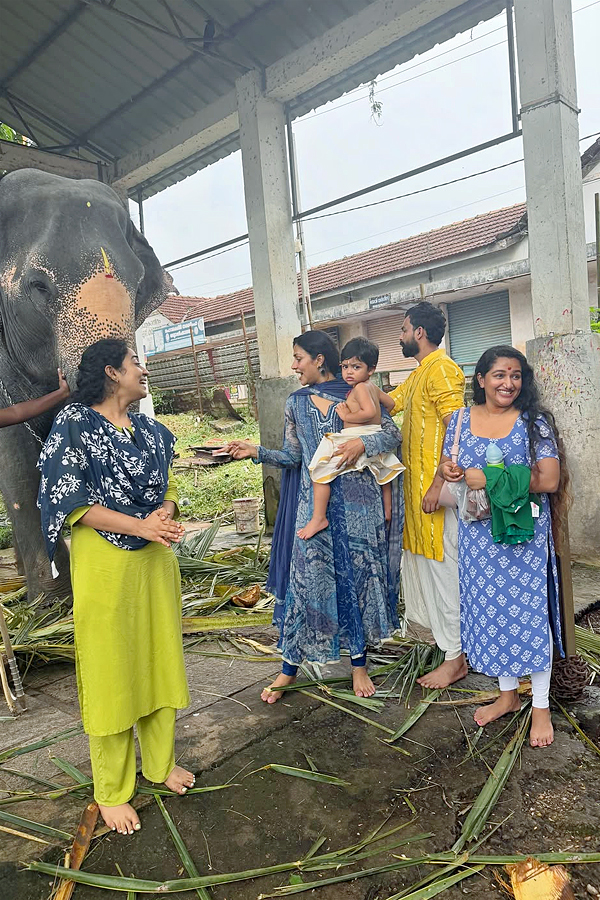 Actress Amalapaul son Birthday celebration Photos5