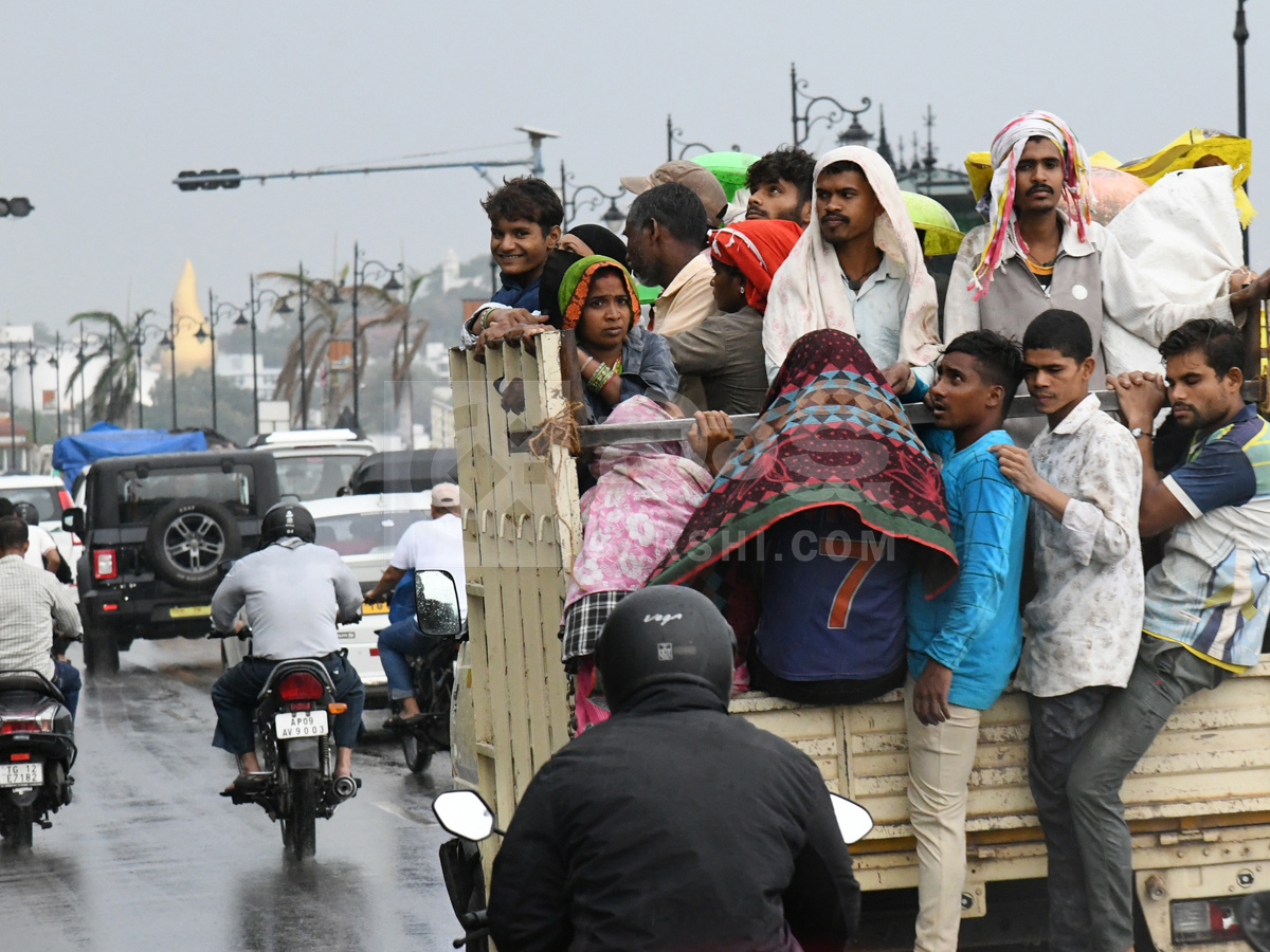 Heavy Rainfall In Parts Of Hyderabad Photos6