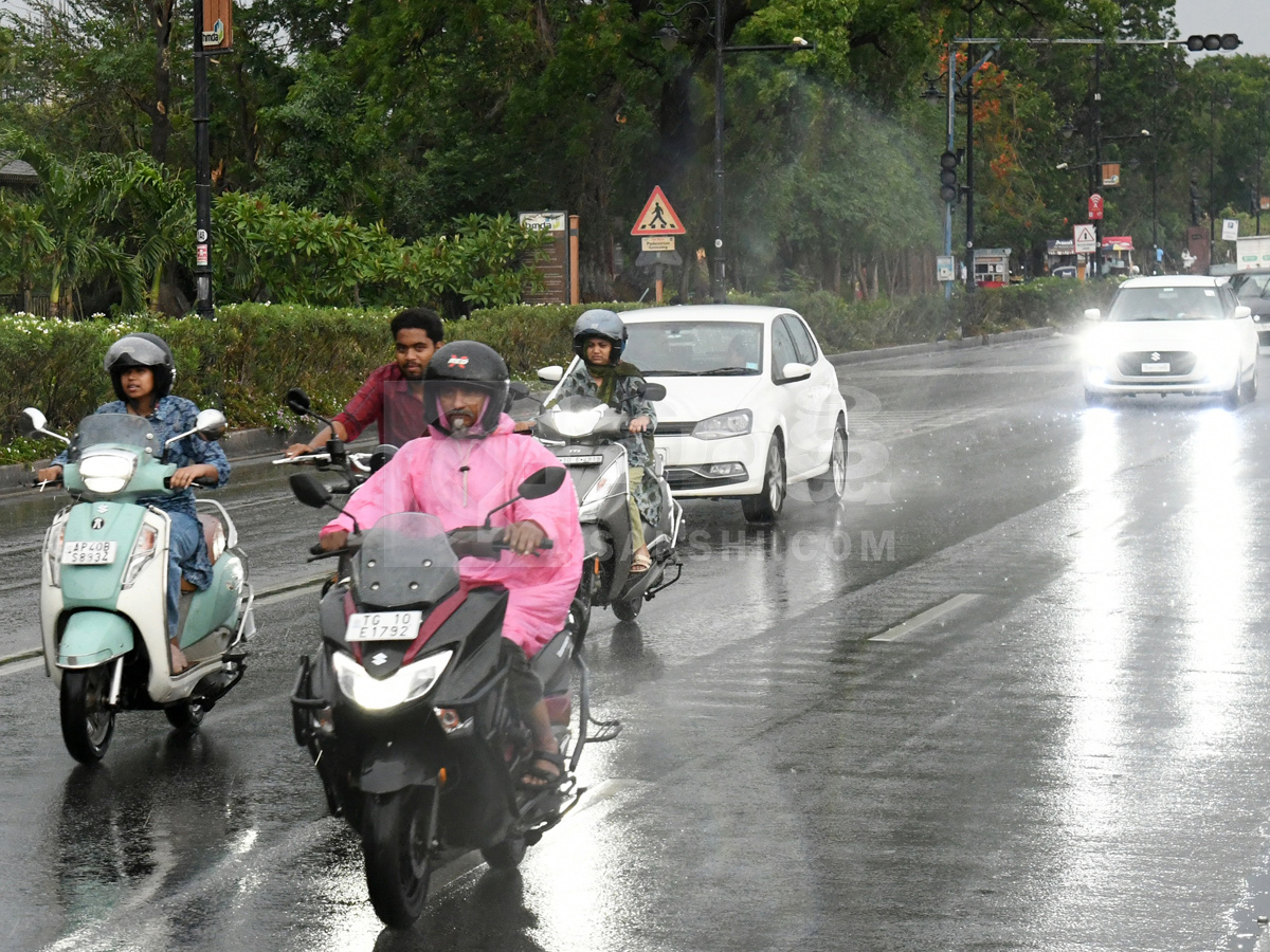 Heavy Rainfall In Parts Of Hyderabad Photos1