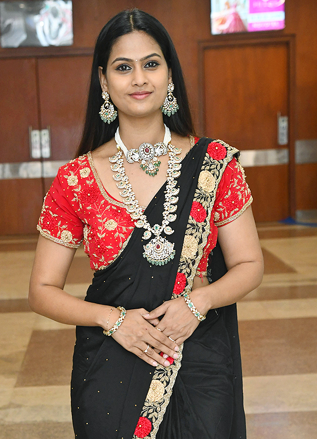 Hi Life Exhibition At Novotel Hyderabad HD Photos11