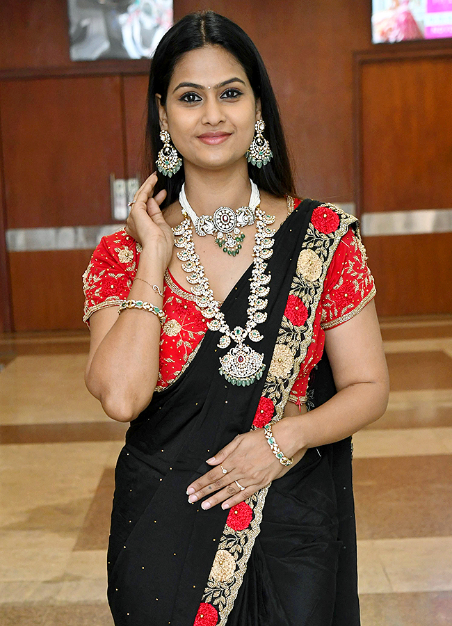 Hi Life Exhibition At Novotel Hyderabad HD Photos6