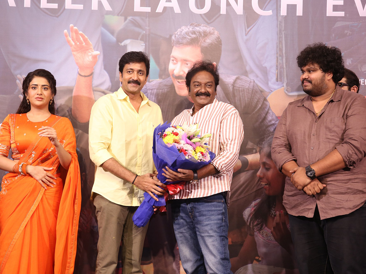 Vadde Naveen Transfer Trimurthulu Movie Trailer Out Now11