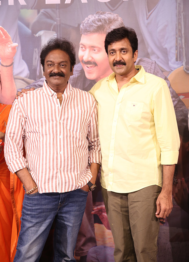 Vadde Naveen Transfer Trimurthulu Movie Trailer Out Now4