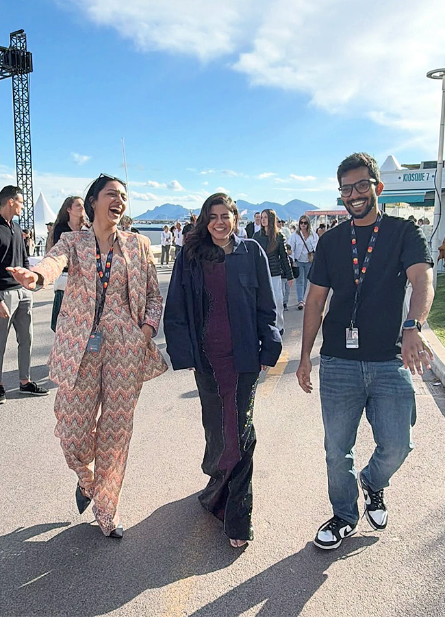 Actress Kalyani on a Europe trip Photos10