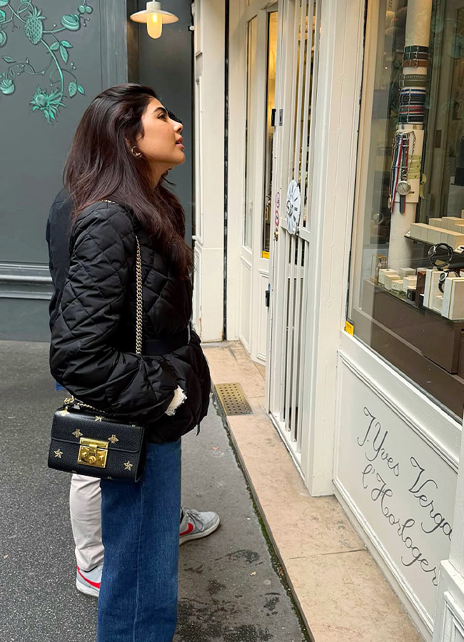 Actress Kalyani on a Europe trip Photos11