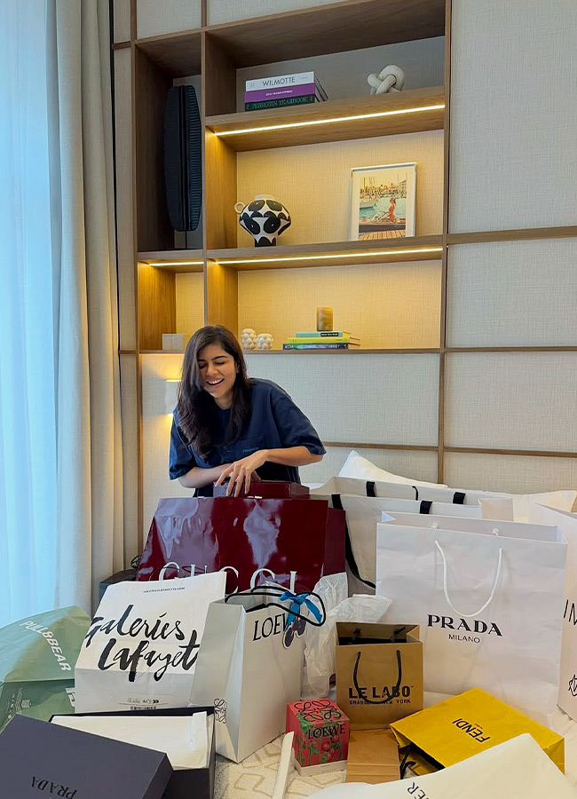 Actress Kalyani on a Europe trip Photos13