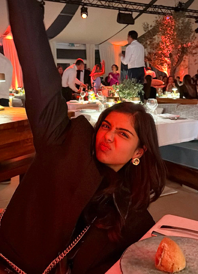 Actress Kalyani on a Europe trip Photos5