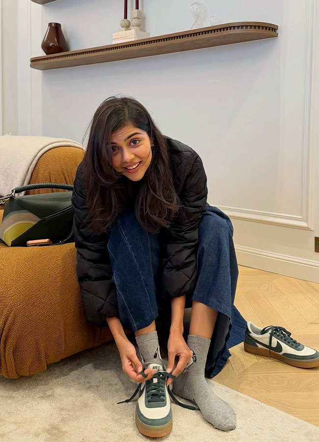 Actress Kalyani on a Europe trip Photos6