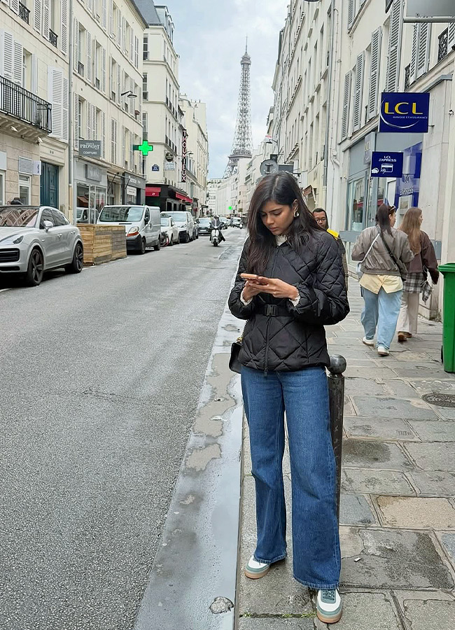 Actress Kalyani on a Europe trip Photos9