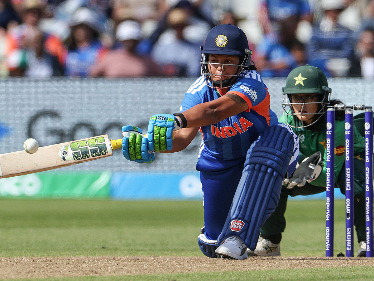 ICC Womens T20 cricket World Cup Match India and Pakistan9