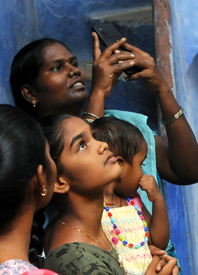 Kurnool Most Mysterious Tree Opened Its Eyes Viral Photos8