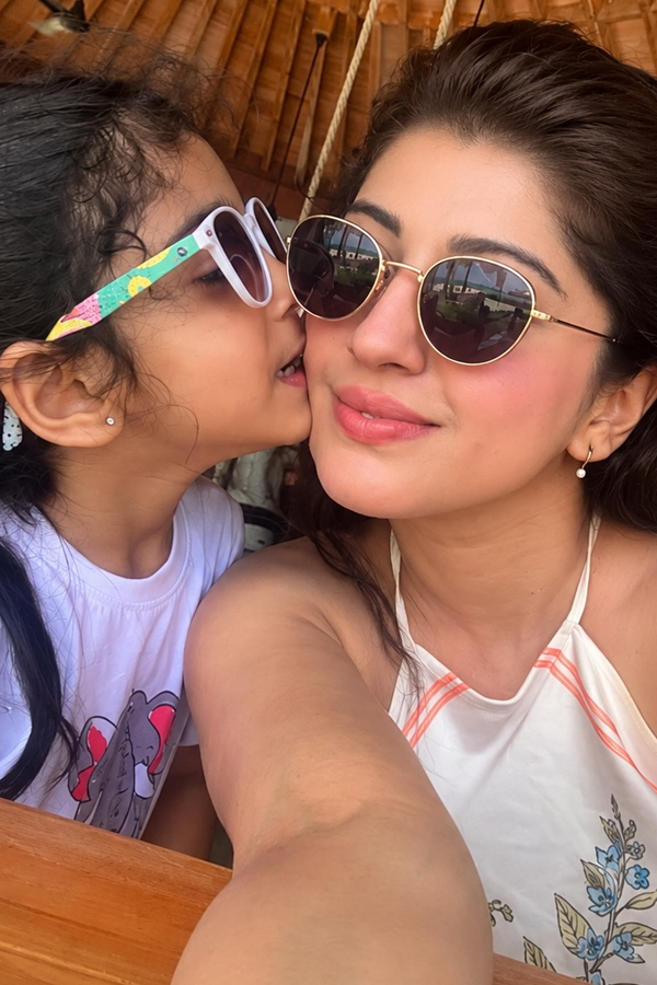 Actress Pranitha Glows In Maldives Family Vacation Photos4