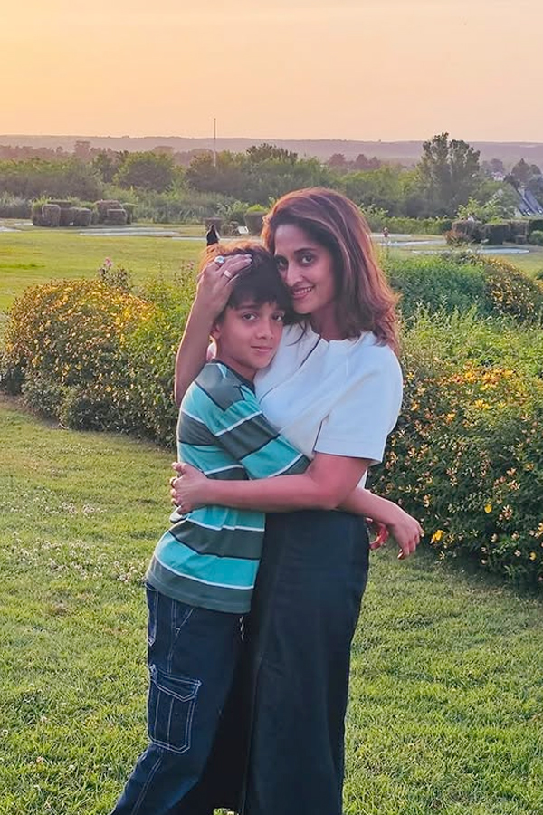 Actress Shalini Shares vacation Trip Pictures With Family4
