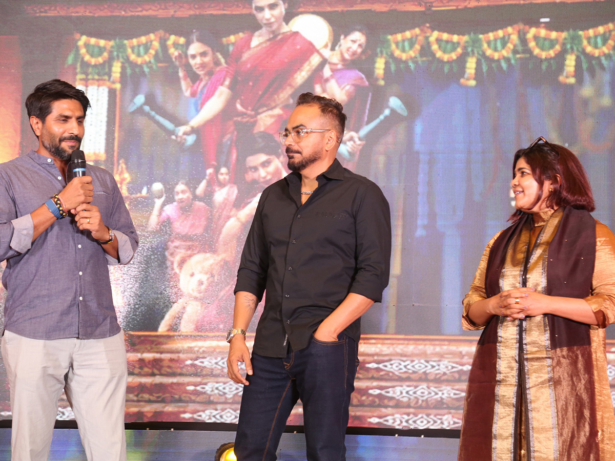 Maa Inti Bangaram Movie Pre Release Stills6
