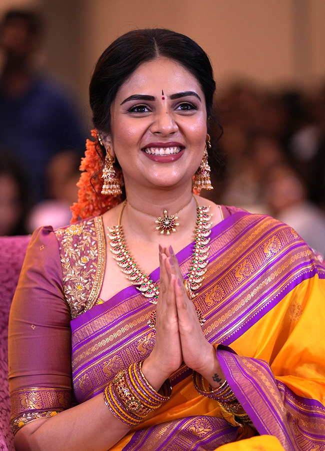 Sreemukhi In Maa Inti Bangaram Movie Pre Release Event14