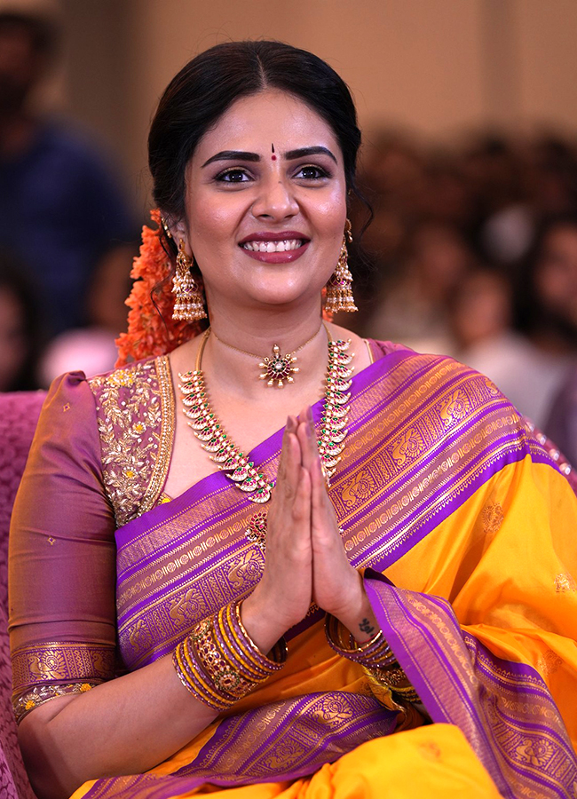 Sreemukhi In Maa Inti Bangaram Movie Pre Release Event15