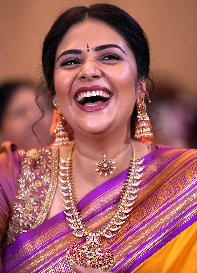Sreemukhi In Maa Inti Bangaram Movie Pre Release Event9