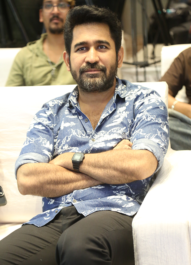Vijay Antony Vanda Devullu Pre Release Event Photos11