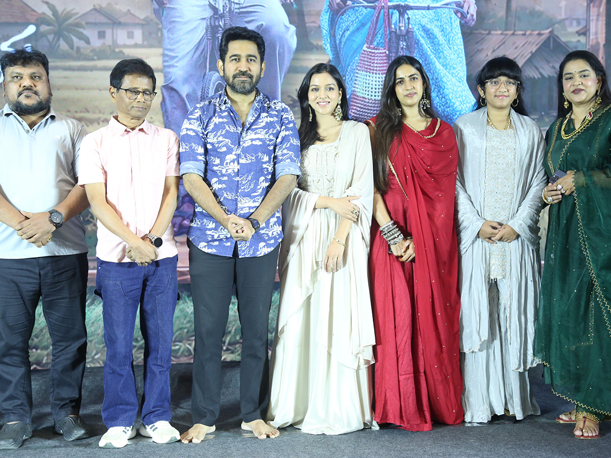 Vijay Antony Vanda Devullu Pre Release Event Photos2