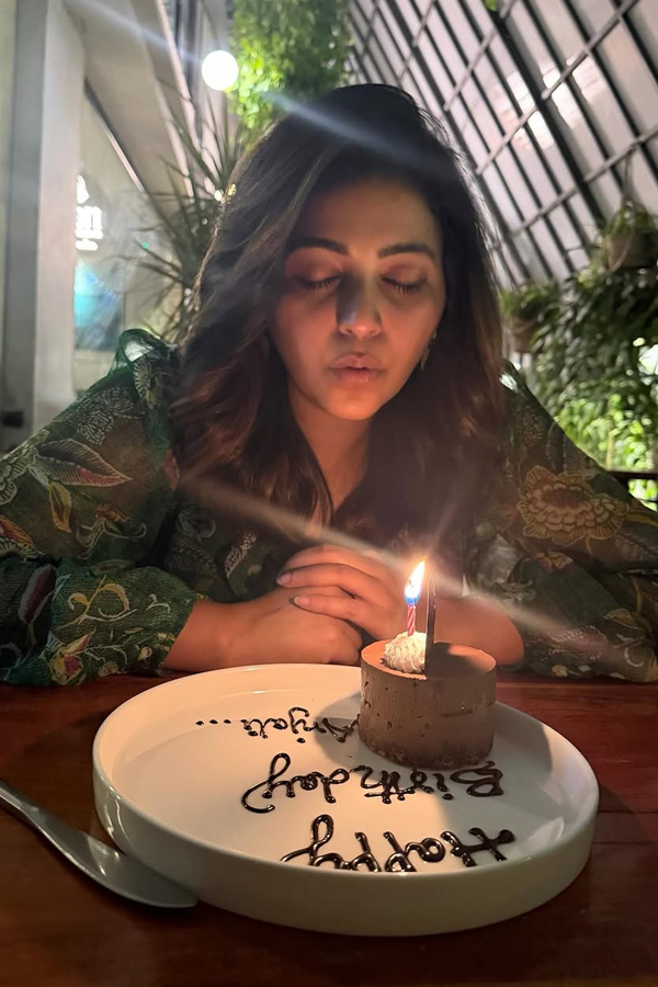 Actress Anjali Birthday Celebrations Photos3