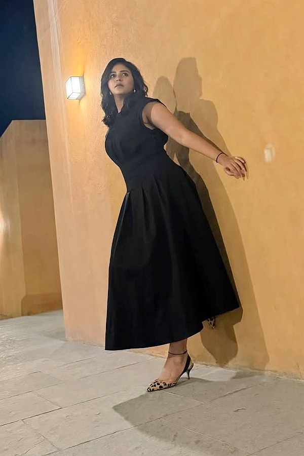 Actress Anjali Birthday Celebrations Photos8