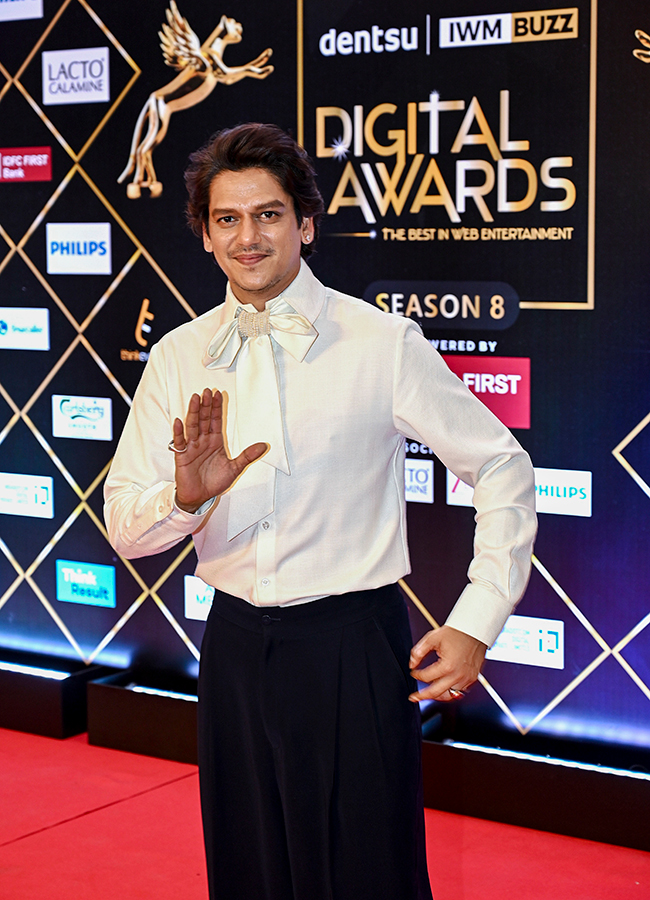 IWMBuzz Digital Awards Season 8 in Mumbai Photos17