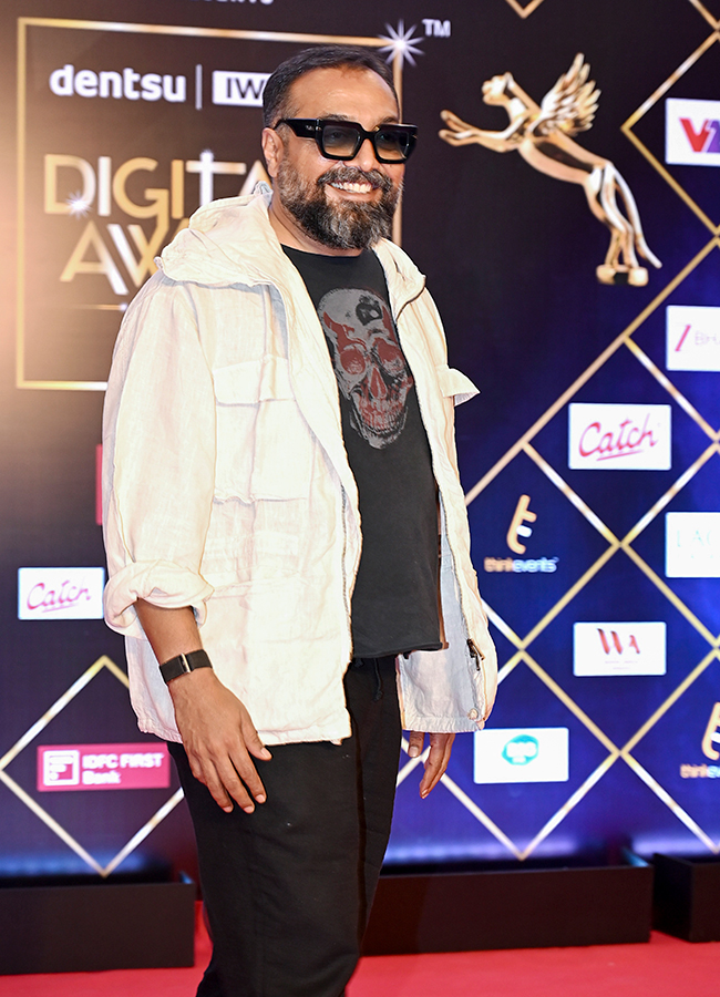 IWMBuzz Digital Awards Season 8 in Mumbai Photos20