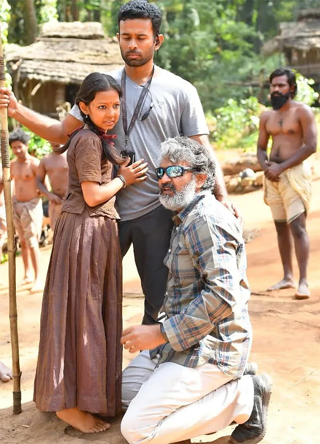 RRR Movie Child Artist Malli Stunning Transformation Photos Viral3