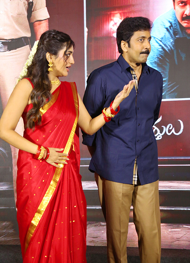 Vadde Naveen Transfer Trimurthulu Movie Pre Release Event Photos 19