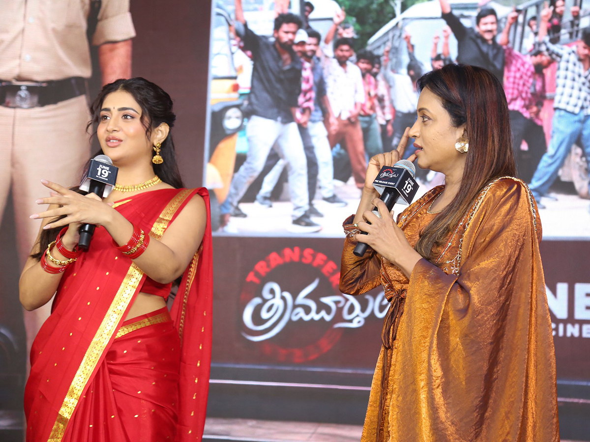 Vadde Naveen Transfer Trimurthulu Movie Pre Release Event Photos 7