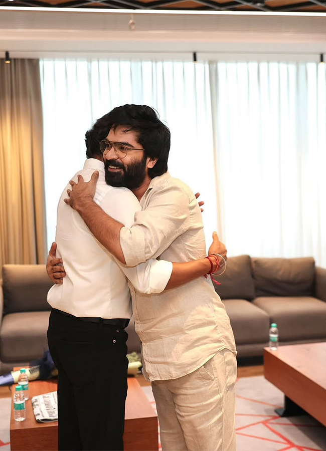 A Complete Photos Gallery Of Celebrities Who Met Vijay After He Became CM Of Tamil Nadu11