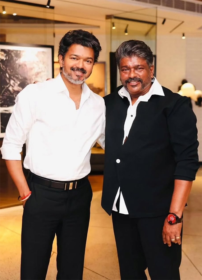 A Complete Photos Gallery Of Celebrities Who Met Vijay After He Became CM Of Tamil Nadu21