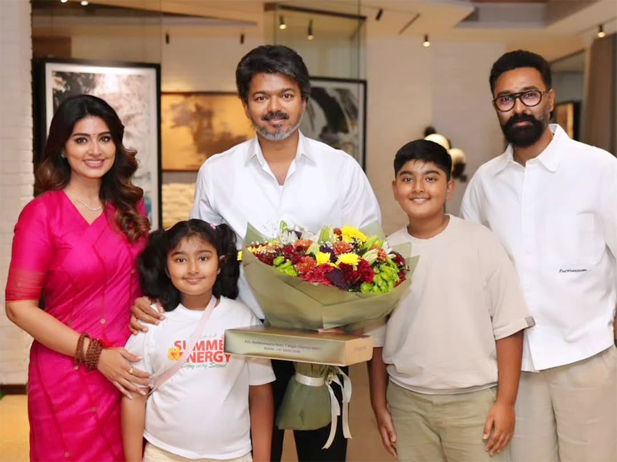 A Complete Photos Gallery Of Celebrities Who Met Vijay After He Became CM Of Tamil Nadu25
