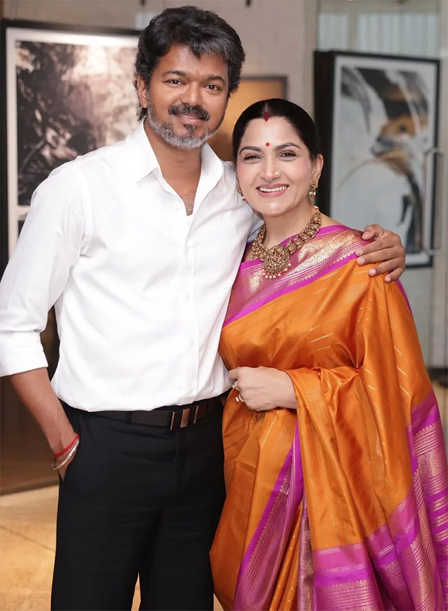 A Complete Photos Gallery Of Celebrities Who Met Vijay After He Became CM Of Tamil Nadu3