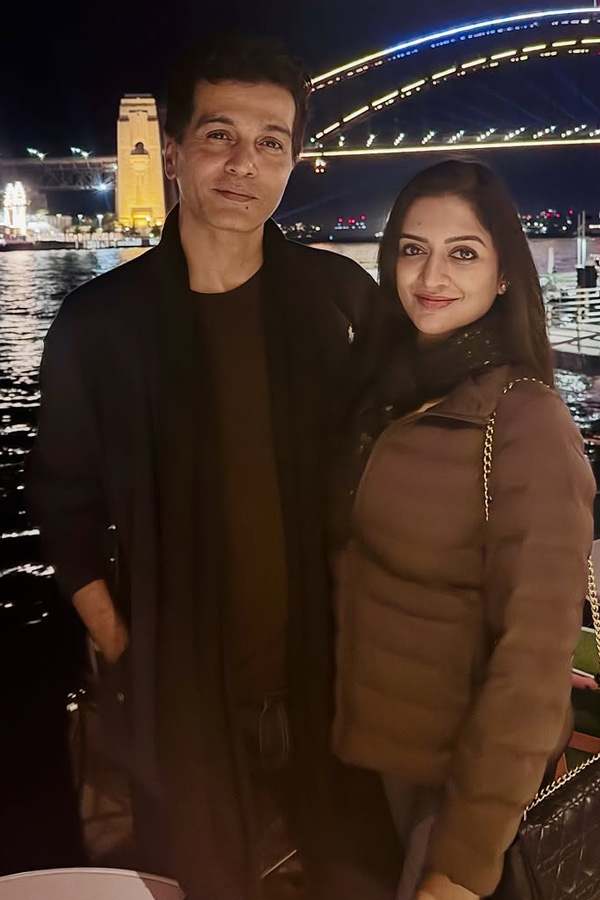 Actress Vimala Raman And Vinay Rai vacation Enjoying Vacation Photos3
