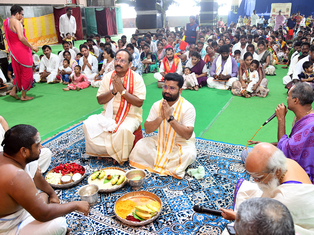 Mass Aksharabhyasam Ceremony on Indrakeeladri4