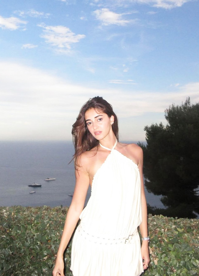 Liger Actress Ananya Panday Enjoys a Vacation in Monaco Photos..3