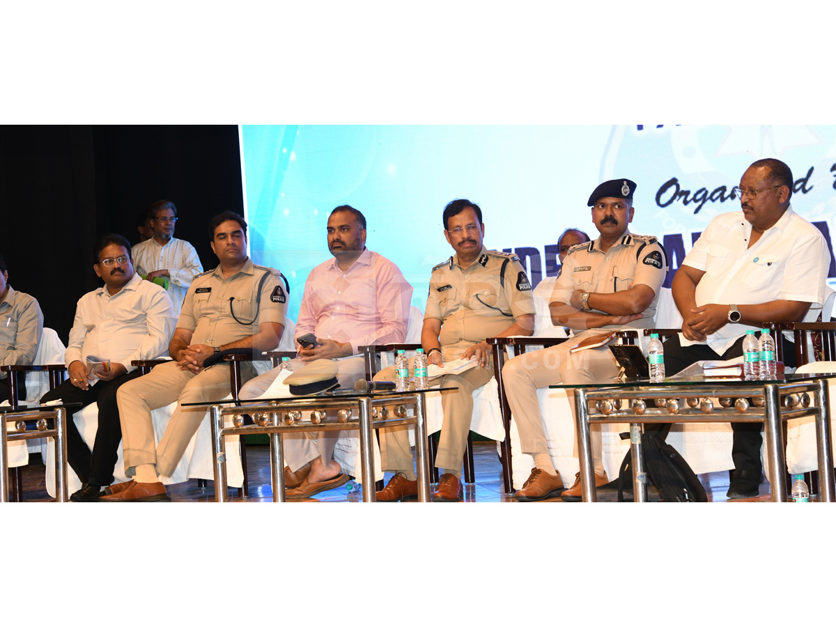 CP sajjanar warning on Minor Driving safe school envinronment in Hyderabad Photos 12