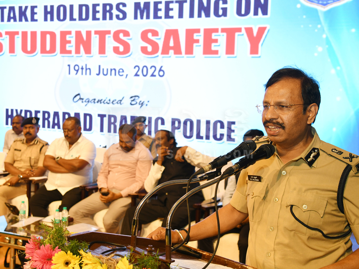 CP sajjanar warning on Minor Driving safe school envinronment in Hyderabad Photos 15
