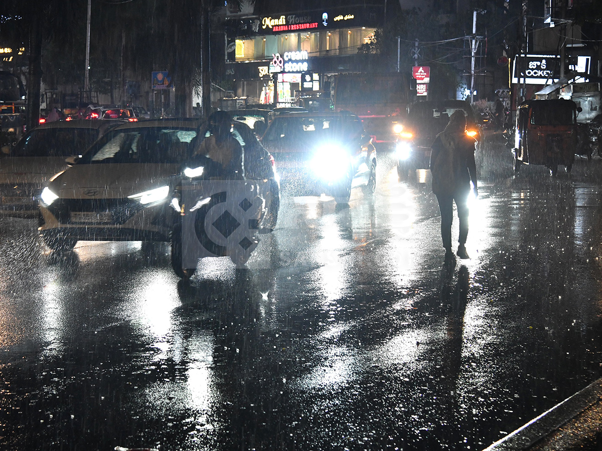 Heavy Rain in Hyderabad Yesterday Night17